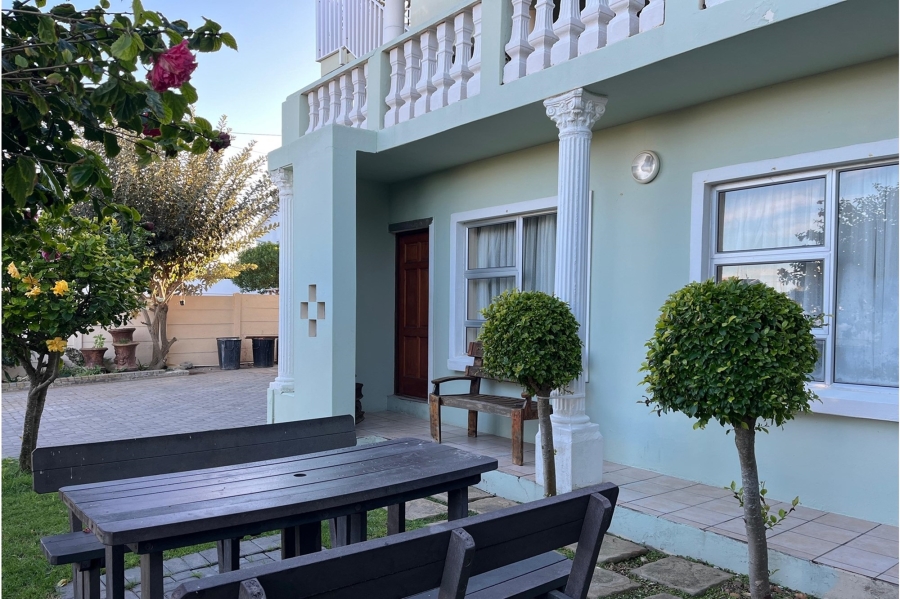 3 Bedroom Property for Sale in Gouritsmond Western Cape